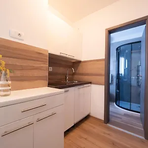 Cozy With Breakfast On Request 1 Apartment